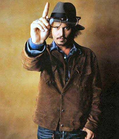 Johnny Depp Fashion Icon - He Knows how to dress (15)