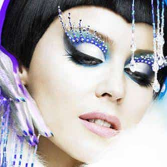 Kylie Minogue face make-up