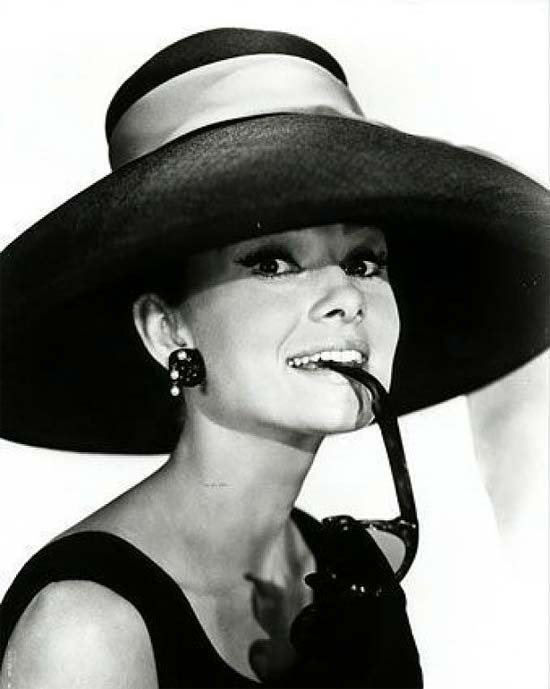 audrey hepburn chic style with an elegant fashion flare