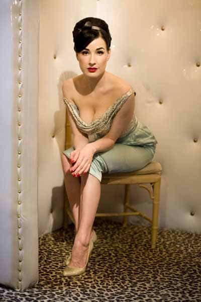 Dita Von Teese - 1940's Burlesque, Vintage Fashion Icon