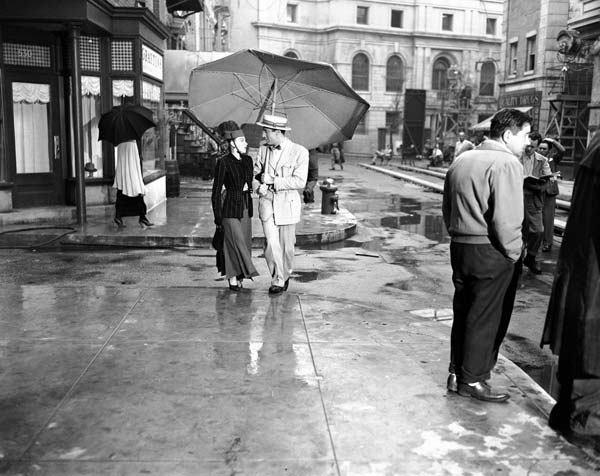 Bella Umbrella – Gorgeous Vintage Umbrella’s, You Can Rent