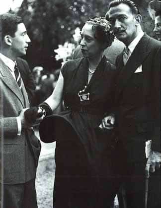 Schiaparelli - Impossible Conversations: Schiaparelli Versus Prada