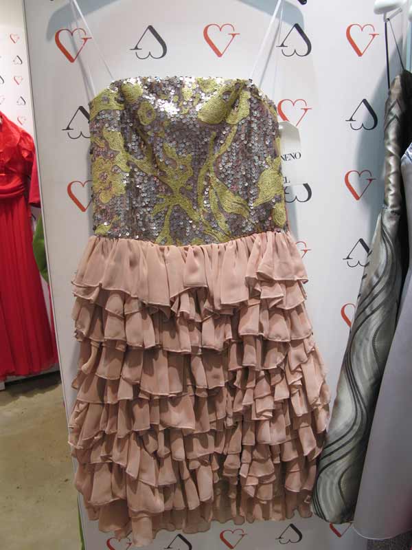 Veneno En La Piel dress beige