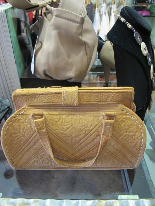 oxfam-uk, charity shop oxfam-uk, charity shop