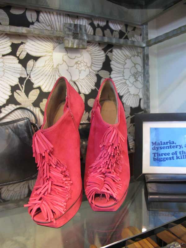 oxfam-uk, charity shop oxfam-uk, charity shop