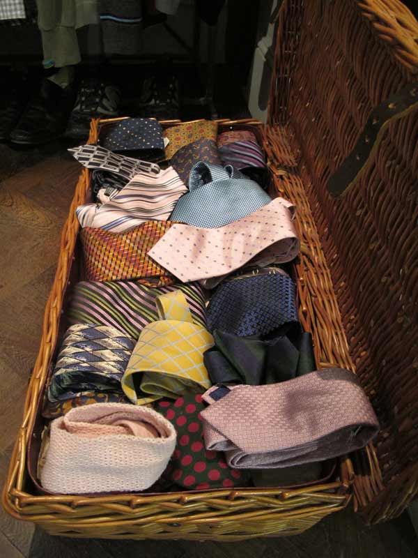 oxfam-uk, charity shop oxfam-uk, charity shop