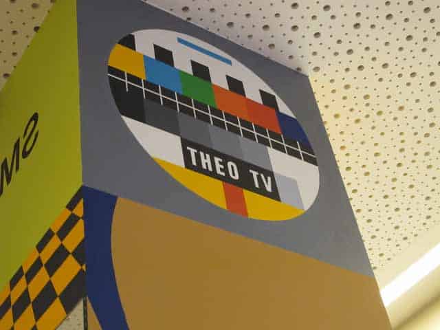 Theo Eyewear - Amazing Spectacles That Celebrities Adore (22)