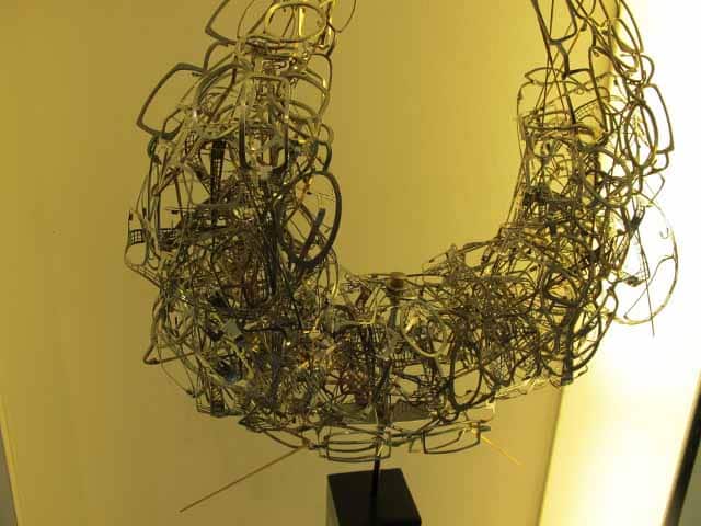 Theo Eyewear - Amazing Spectacles That Celebrities Adore (24)