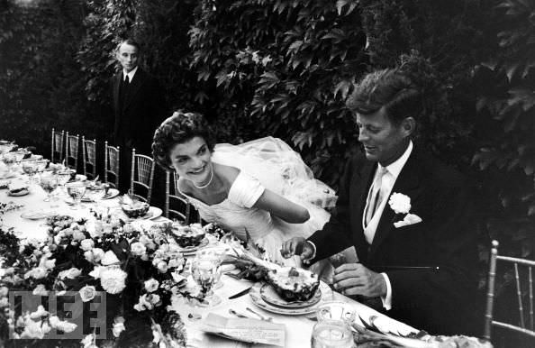 jackie kennedy on their wedding day 1960