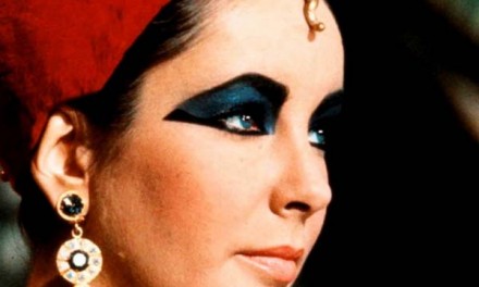Elizabeth Taylor Fashion Icon – Hollywood’s Most Alluring One
