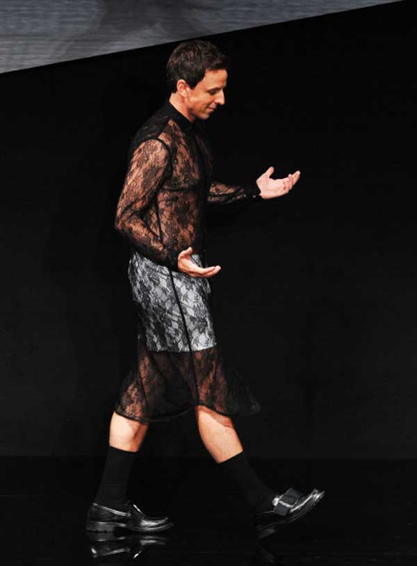 seth-meyers,-wearing-lace-dresses