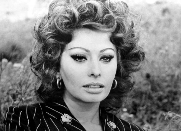 Sophia Loren - La Bella Fashionista (1) Sophia Loren - La Bella Fashionista (1)