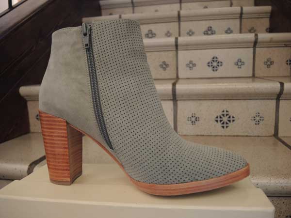 Bimba and Lola  - Pale blue suede boots for 2013