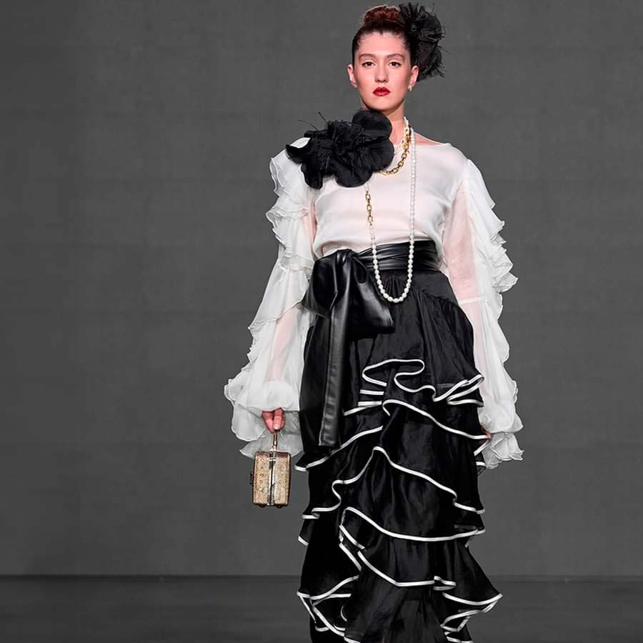 Cuadra-fresh-water-pearls-Cowboy-boots