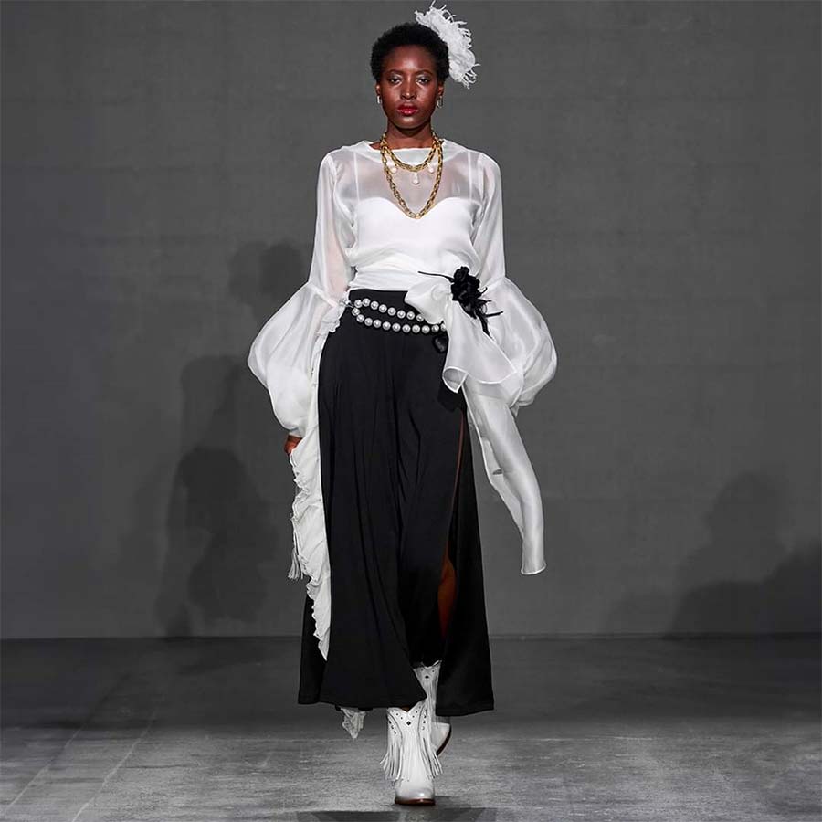 Cuadra-fresh-water-pearls-Cowboy-boots