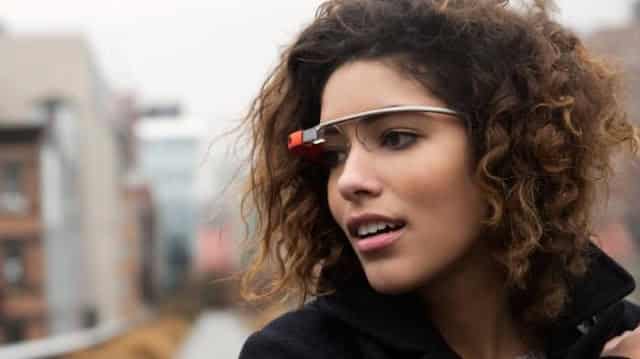 Google Glass – Fashionably Chic or For Nerdy Geeks?