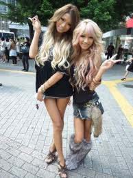 Tokyo Fashion Gyaru kei