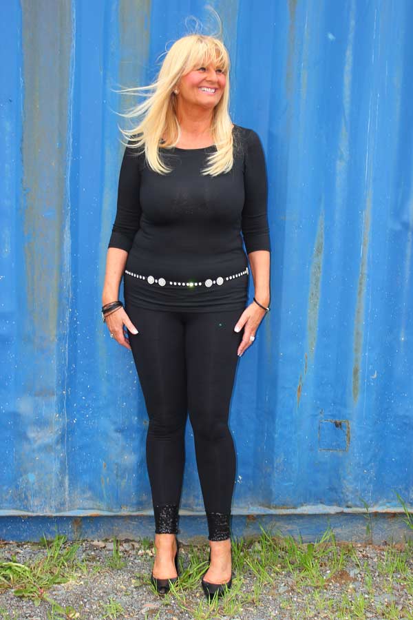 Venus Cow - Black leggings