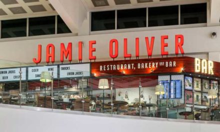 Jamie Oliver – Interview With Gatwick Airport Staff