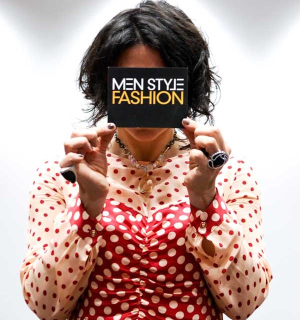 Eyewear – Oversize Glasses Style Tips