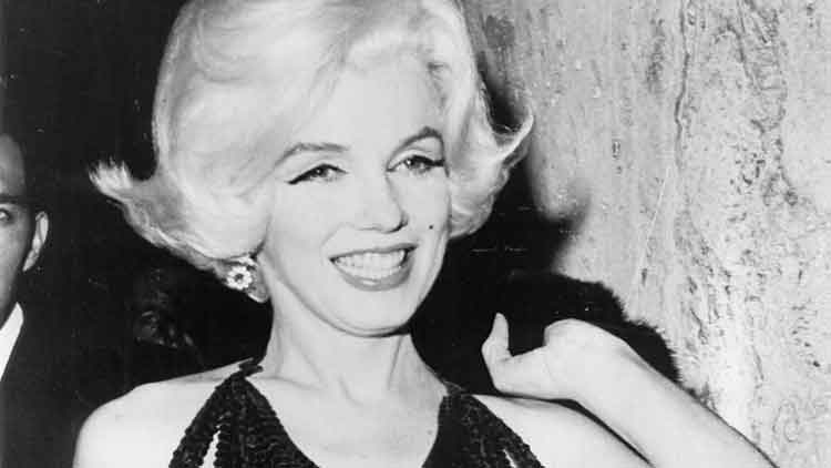 Marilyn Monroe - The Power Of Being Fashionably Beautiful (4)