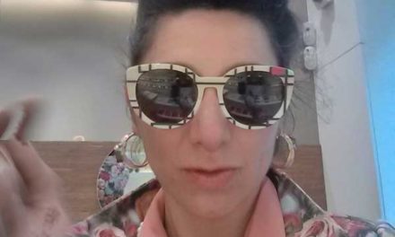 Gracie Opulanza – Eyewear To Wear at 080 Barcelona Fashion