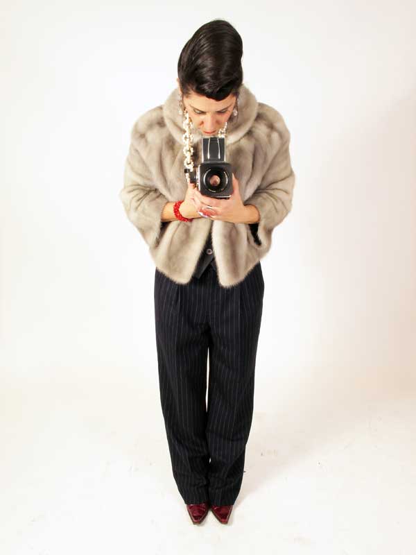 Gracie Opulanza - Wearing Vintage Fashion