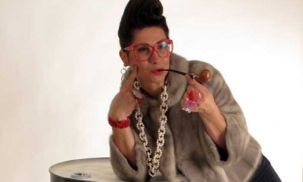 Why Pipe Smoking Is Getting More Interesting Among Women