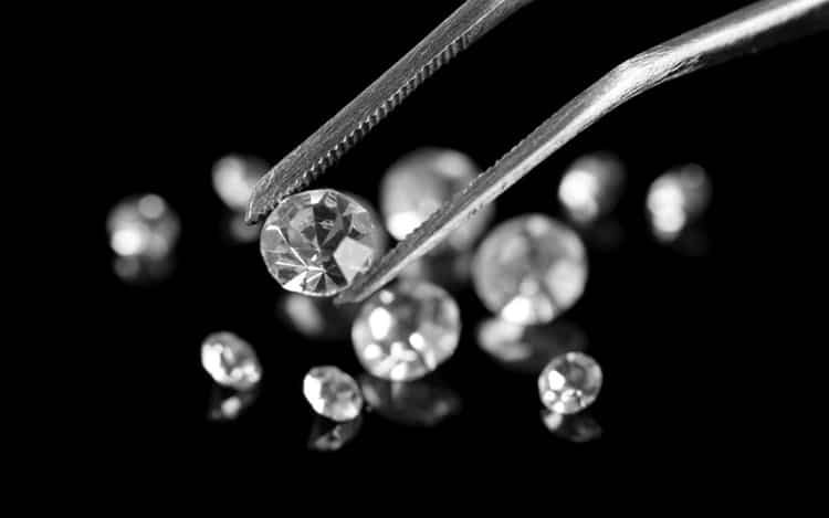 Diamond Tips – Cut Clarity Colour & Carat