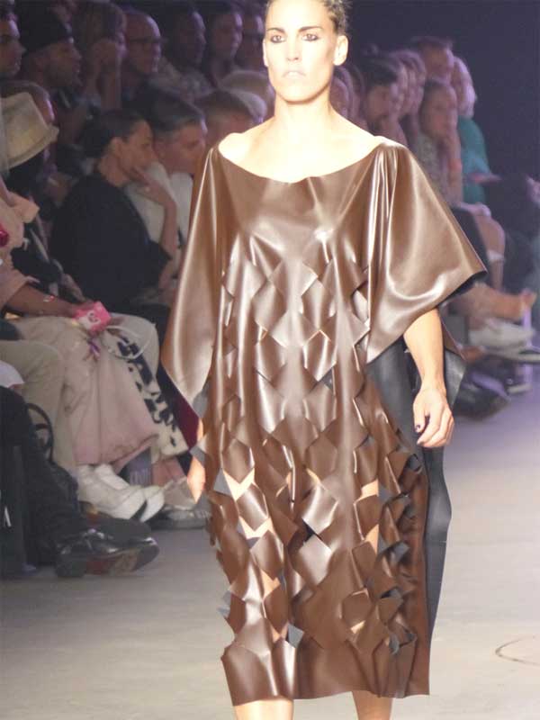 Mercedes-Benz-FashionWeek-Amsterdam-GRAZIA-NL-Presents-Marga-Weimans-Leather-couture-8