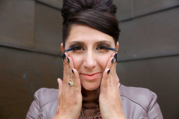 The peacock feather eyelashes Gracie opulanza