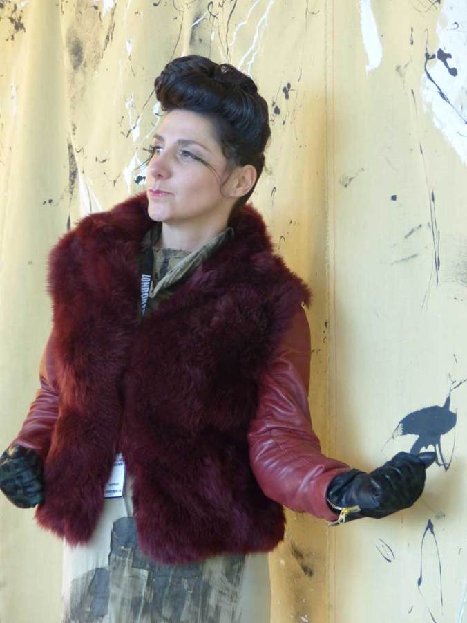 Gracie Opulanza peacock eyelashes fashion (2)