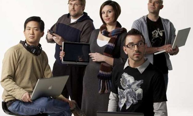 Goodbye And Blog Off – The Ultimate Decline Of The Fashion Blogger