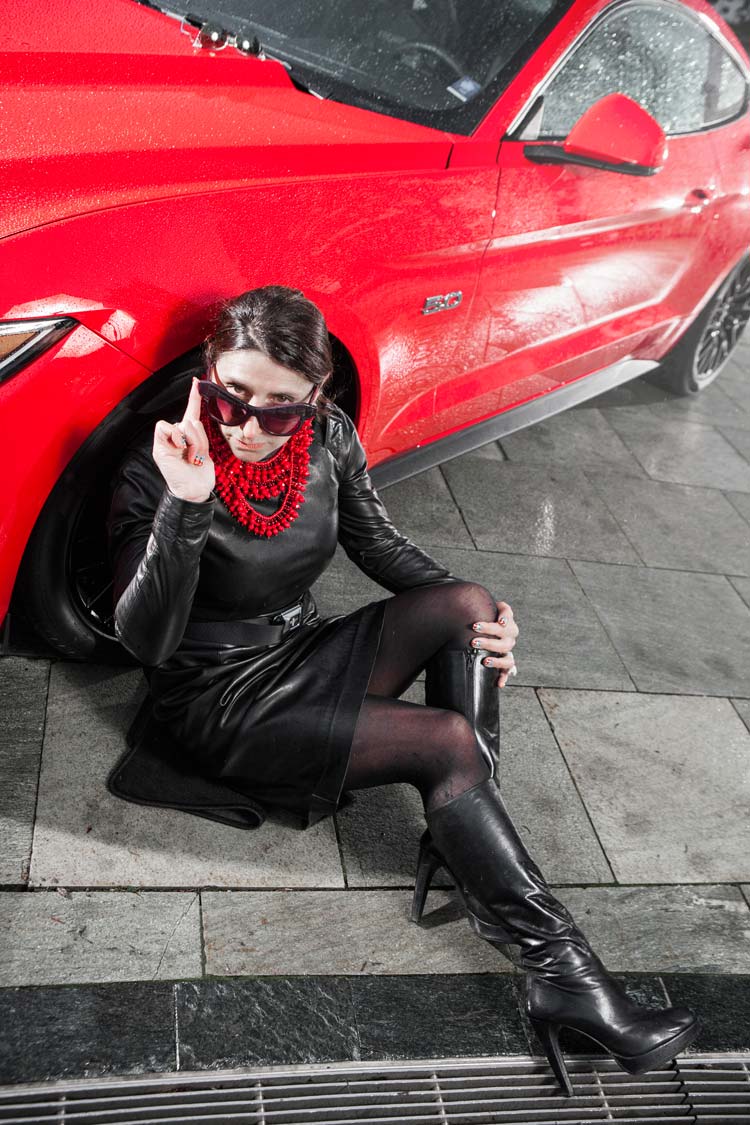 Ford-Mustang-GT-V8-Gracie-Opulanza-fendi-leather-dress-2015-5