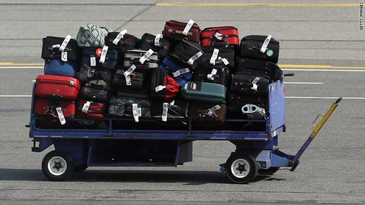 Airlines Reduce Hand Luggage Airports (2)