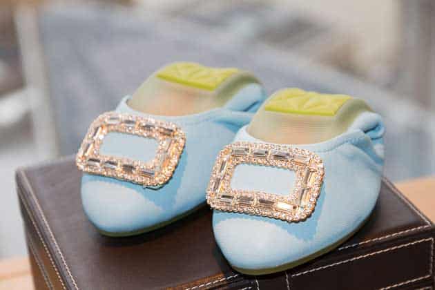 Gracie Opulanza Jwest foldable pumps Singapore Shangri le hotel at the shard london (2)