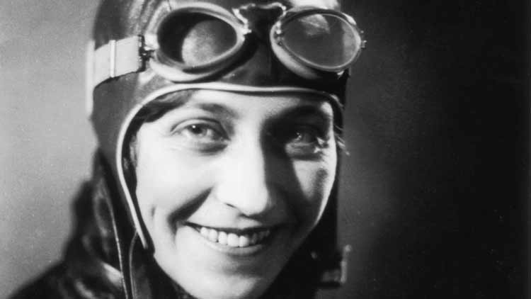 Amy Johnson dressed by Belstaff Amy Johnson dressed by Belstaff