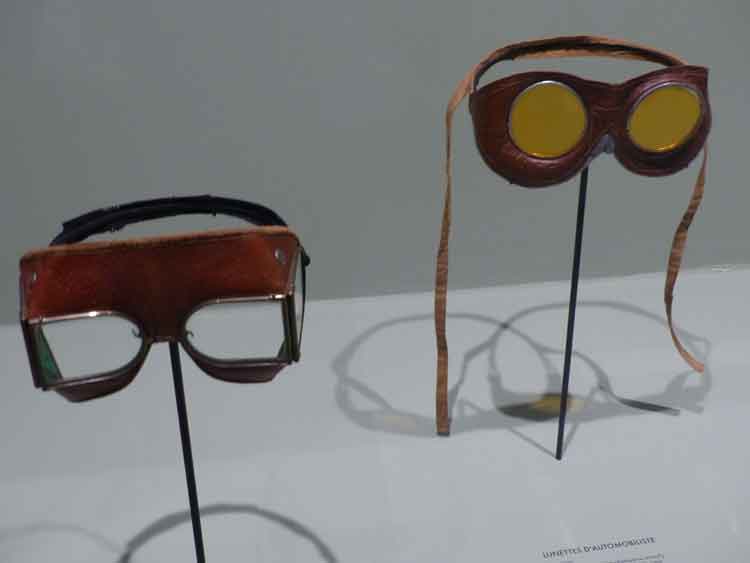 Loui Vuitton Museum Gracie Opulanza Paris Fashion Week 2016 (9)