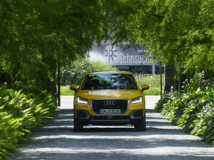 Audi Q2 SUV 2016 MenStyleFashion Zurich (11)