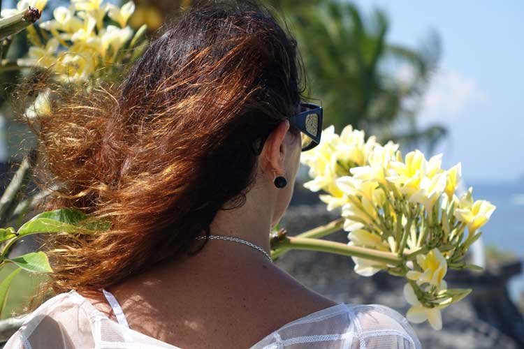 Silver with black Bali rock