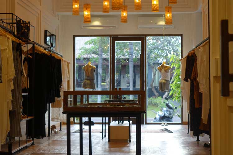 LuLu Yasmin Bali 2016 Gracie Opulanza Review (6)