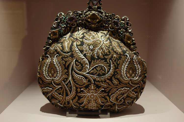 Vintage Purses And Handbags – History Of Weaponry Bags