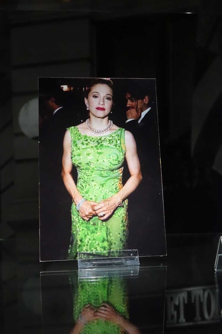 Museum of Bags and Purses in Amsterdam Madonna (2)