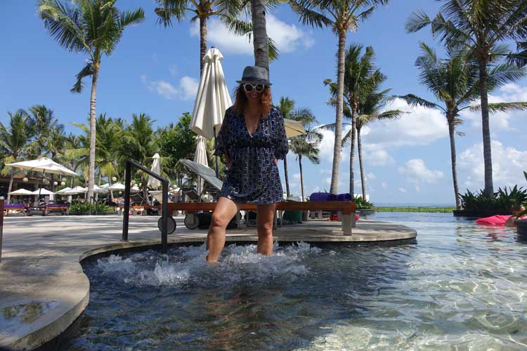 freeze-frame-fashion-wbali-retreat-sequin-dress