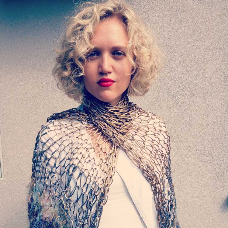 mihaela-markovic-weaver-knitwear-croatia-looking-glass-collection-5