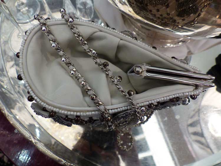 ruche-hues-butterfly-handmade-bag-india-3