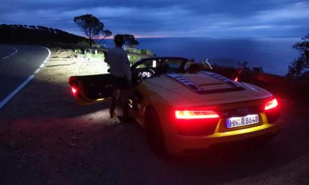 Audi R8 Spyder V10 Driven – Red By Day Yellow By Night
