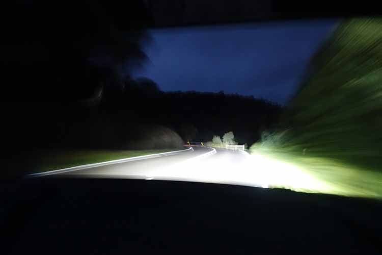 audi-r8-spyder-gracie-opulanza-review-45