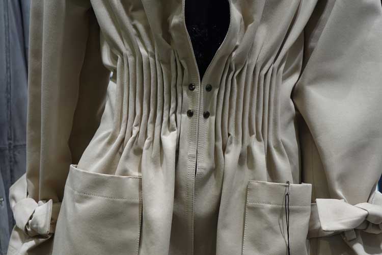 Seoul South Korea Fashion – apM Place & Jogyesa Temple