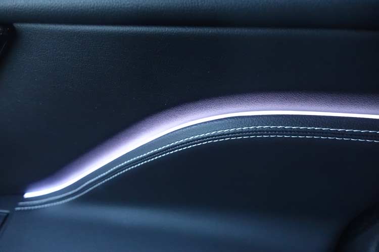 Jaguar F-PACE Model S - Luxury Family Car On 22 Inch Wheels